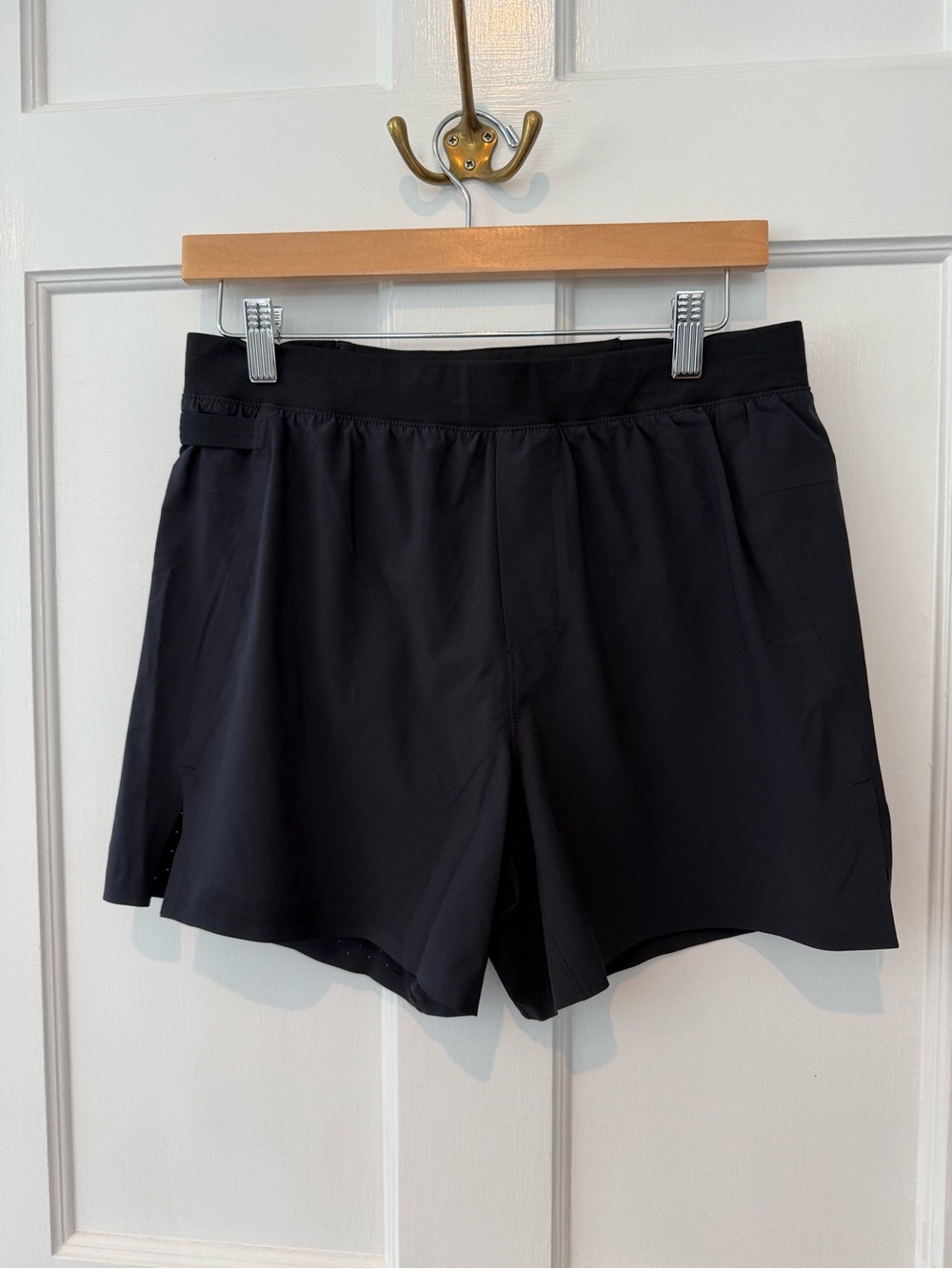 Ten Thousand 5” Distance Short Black NEW Small S